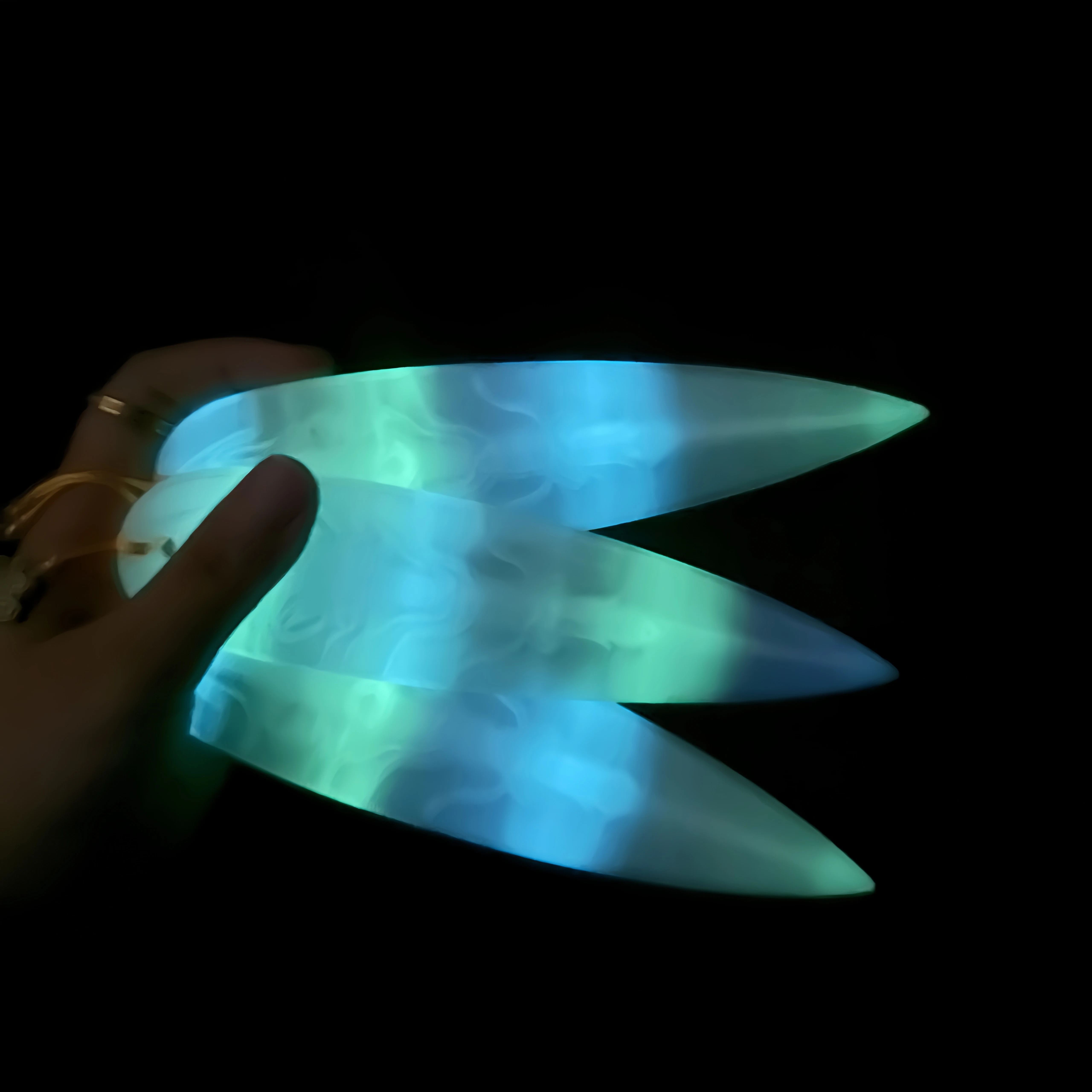 Kpop Demon Hunters Zoey Cosplay Lights Dart Weapons Roleplay Props for Girl Group Idol Halloween Carnival Costume Accessories