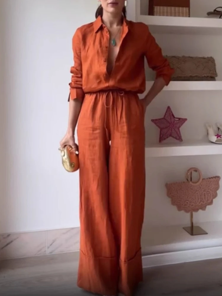 طقم مكون من قطعتين للسيدات على الموضة لصيف 2025 بتصميم جديد للتنقل مع ياقة قميص واحد الصدر ومجموعة سراويل واسعة الساق