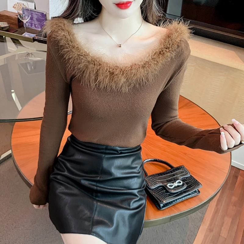 Sexy Fur Collar Long Sleeved Women's Design Sense Niche Brushed Collarbone Top Slim Fit Inner Layer T-shirt