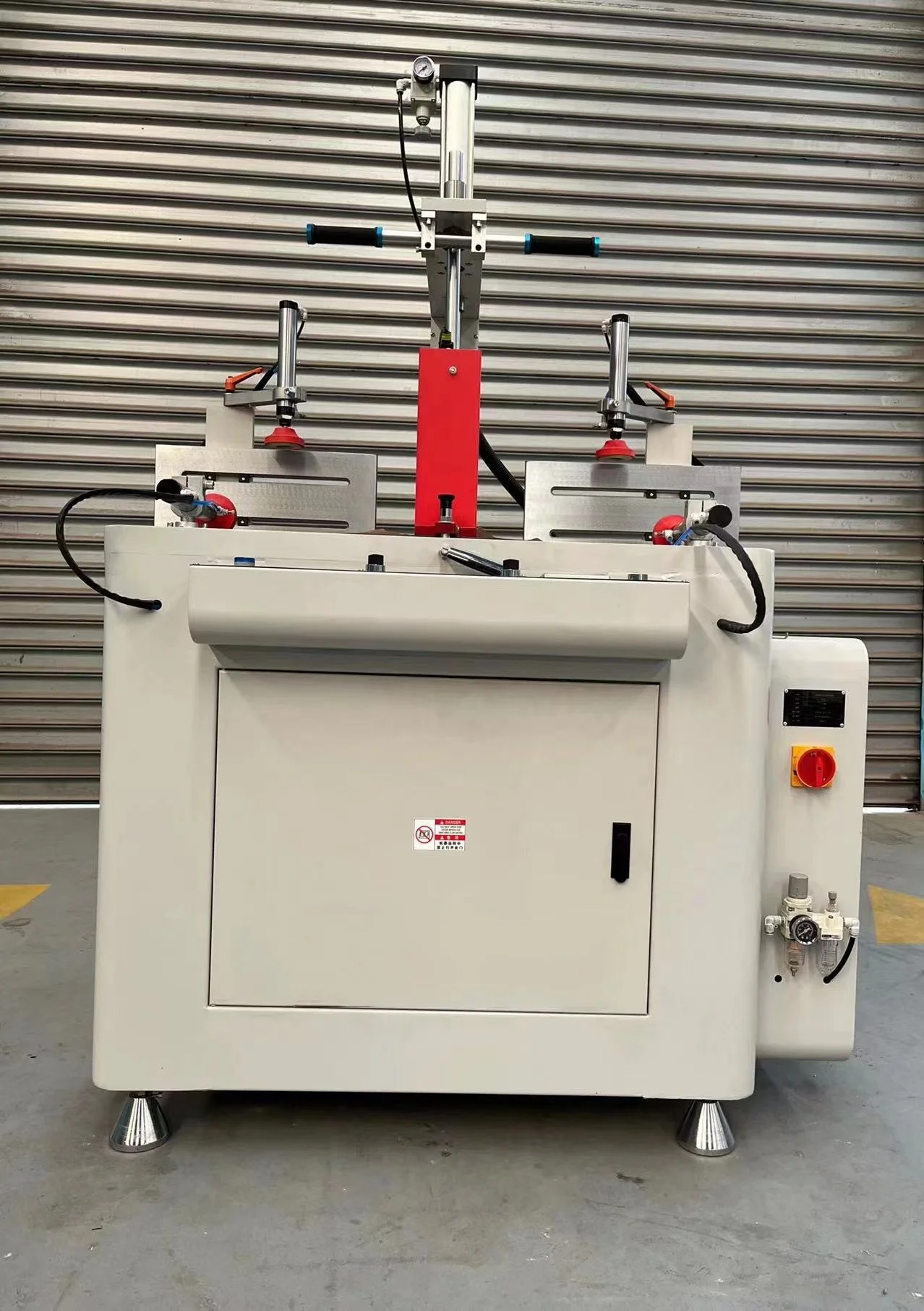High-Speed LSJR-600 Automatic Aluminum Saw Cutting Machine Any Angle New Condition with Motor and Engine Core Components