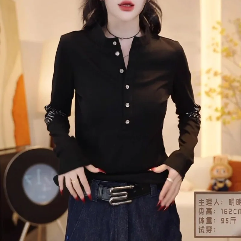 

Модная женская футболка с длинными рукавами и полуоткрытым воротником на пуговицах, универсальный повседневный топ, уменьшающий возраст