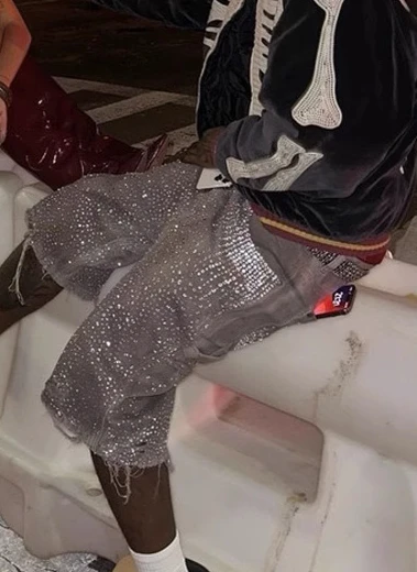 Men's 2025 Summer New Trendy Niche Short Pants High Street Hot Diamond Shorts Male Full Diamond Solid Color Denim Cropped Pants