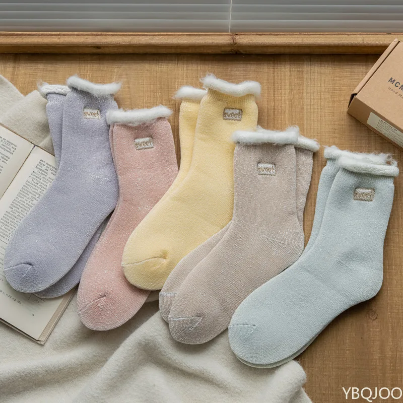 5 Paar dicke, warme Mid-Tube-Socken für Damen, Cartoon-Stickerei, niedlich, für Zuhause, Freizeit, bequem, Herbst- und Wintersocken