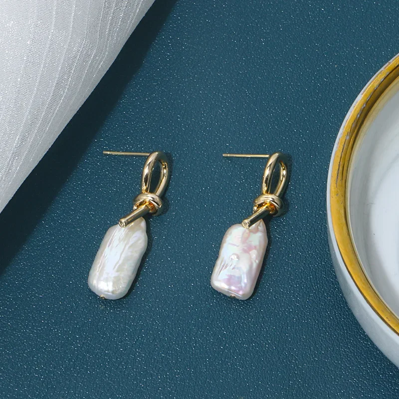 Naturalne barokowe kolczyki z perłami 18K pozłacane miedziane kolczyki sztyfty dla kobiet luksusowa biżuteria podkreślająca osobowość