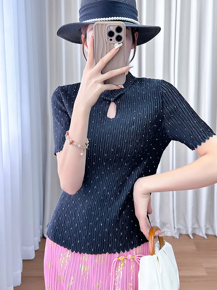 

Simple Casual Slim Fit Women's T-Shirt Summer New Style Three Fold Pleat Button up Short Sleeve Commute Pure Color Silk Top