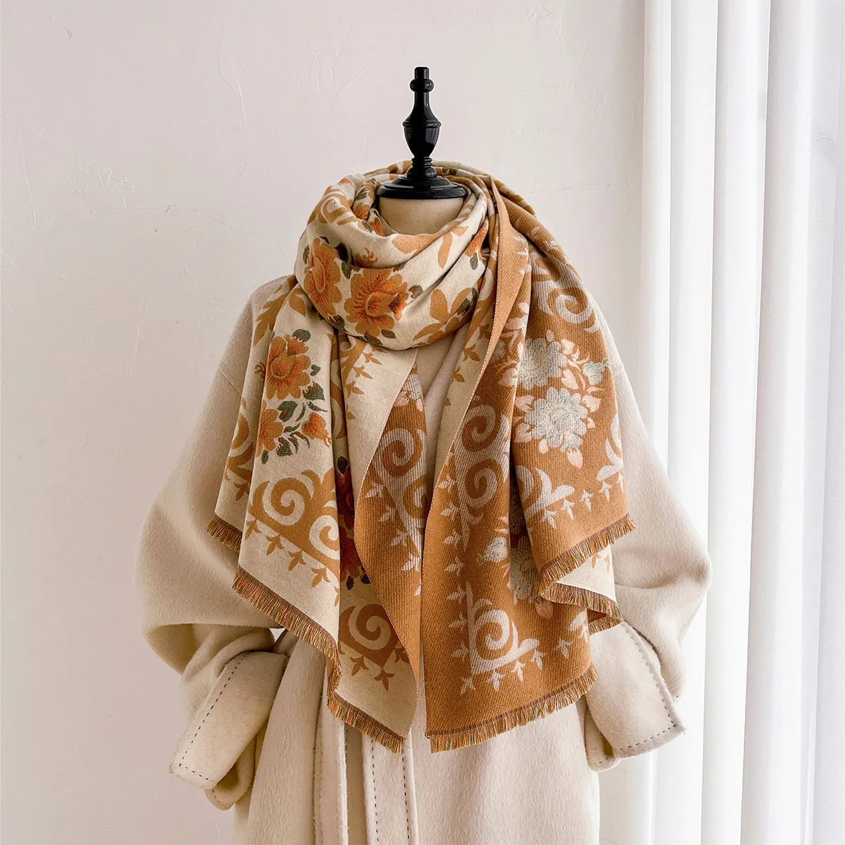 Fashion Retro Garden Floral Long Scarf For Female Imitation Cashmere Fabric Nice Tassel Fringe Design Cozy Oversized Shawl