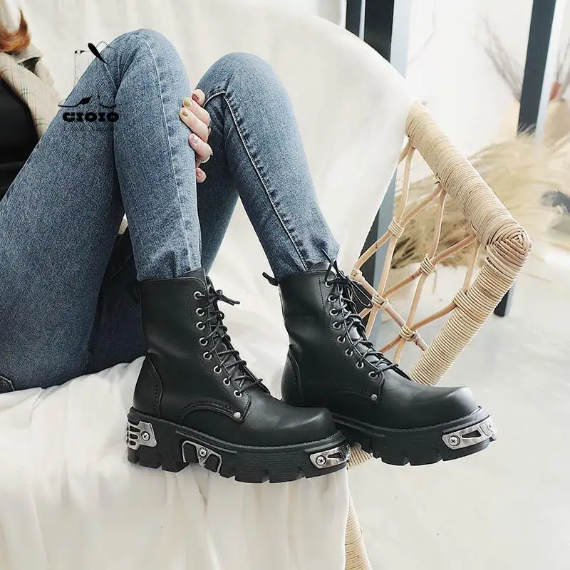 Retro Punk Style Boots 2023 Black Vintage Short Boots Women Motorcycle Fashion Ladies Chunky Shoes Metal Decor Ankle Snow Boots