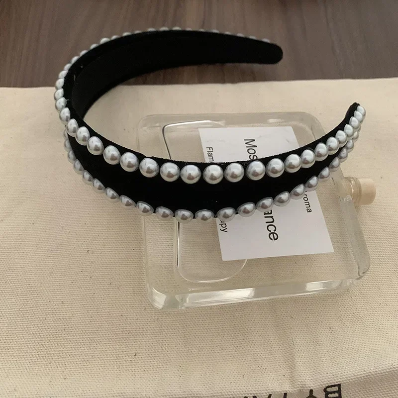 Women\'s Fashion Headband Korean Pearl Velvet Headband Women\'s Outing Simple Temperament Hair Accessories 2024 New Style