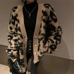 2023 Autumn Vintage Irregular Loose Knitting V-neck Cardigan Women's Fashionable Patchwork Sweater Ladies Sweet Printing Top Tee