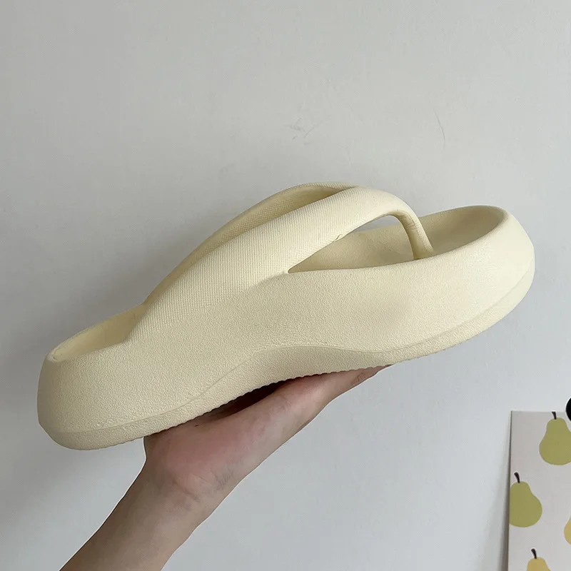 Tongs antidérapantes pour hommes et femmes, chaussures de Couple EVA respirantes avec des trous pour envelopper la cheville, pantoufles de plage, nouvelle tendance 2023