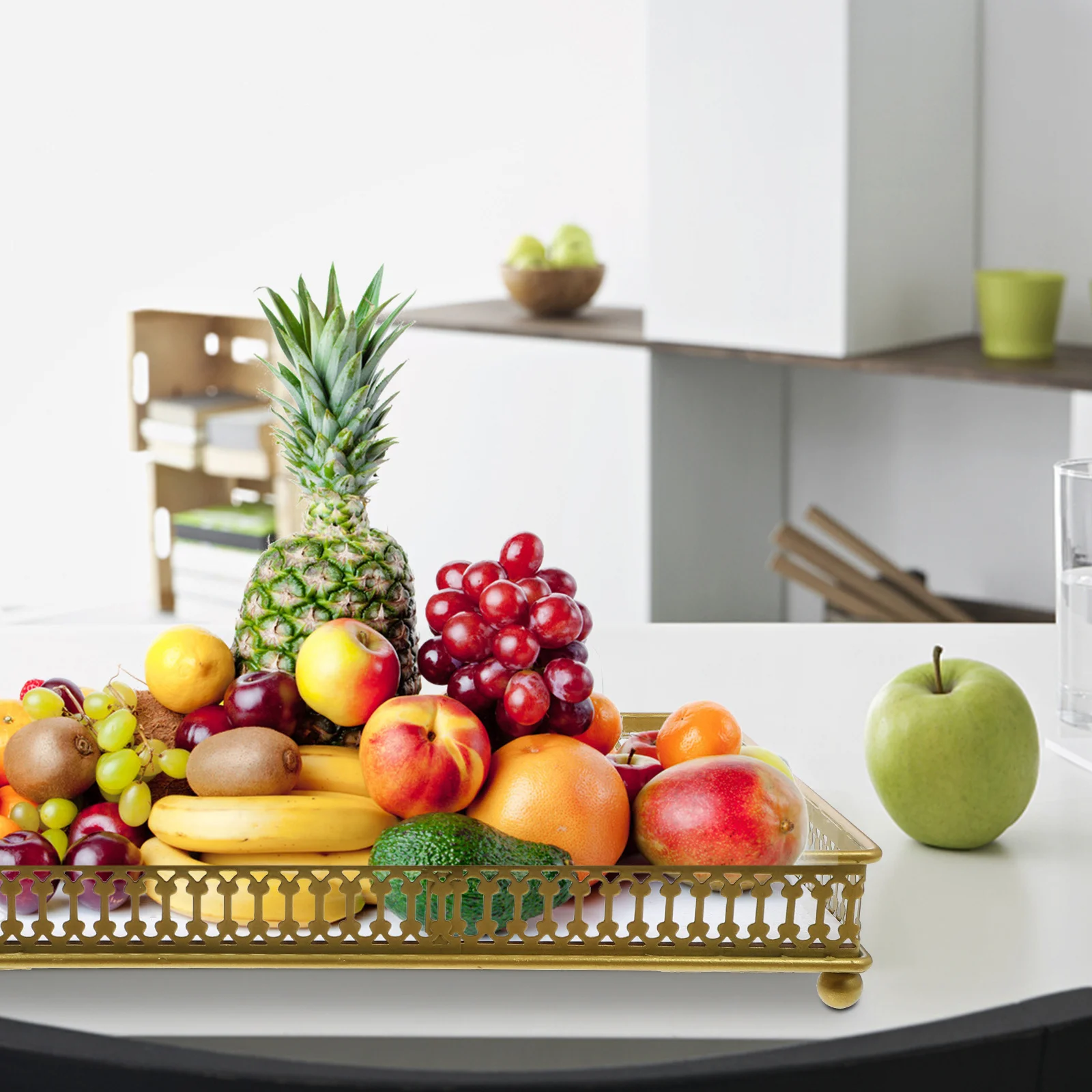 

1Pcs Premium Metal Service Plate Golden Holiday Supply Exquisite Patterns Practical Multipurpose Eid Tableware Gift