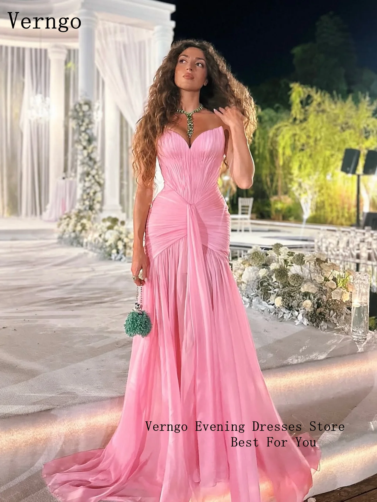 Verngo Rosa Abendkleid, elegantes, herzförmiges Maxi-Abschlussballkleid in A-Linie, fließendes, handgefaltetes Seiden-Abschlussball-Partykleid, individuell gestaltet