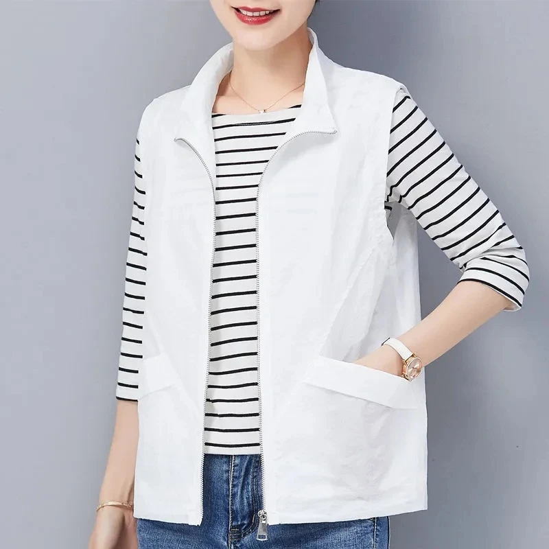 2026 Spring Summer Short Vest Women's Breathable Mesh Inner Casual Thin Waistcoat Sunscreen Jacket Female Zipper Outwear Top