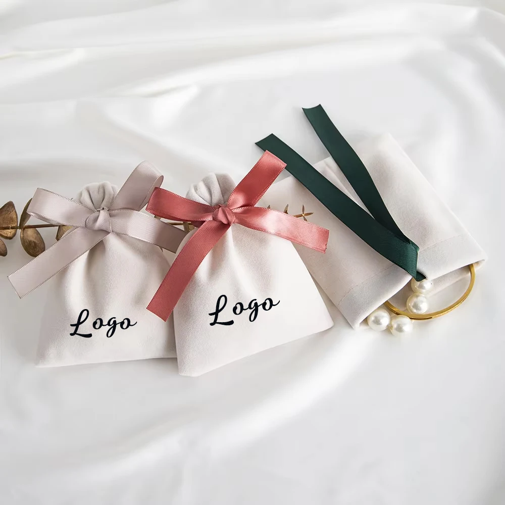 

50 шт., бархатная сумка для ювелирных изделий с бантом, лентой, персонализированные подарочные пакеты, упаковка для свадебных конфет, косметическое украшение для вечеринки, индивидуальный логотип