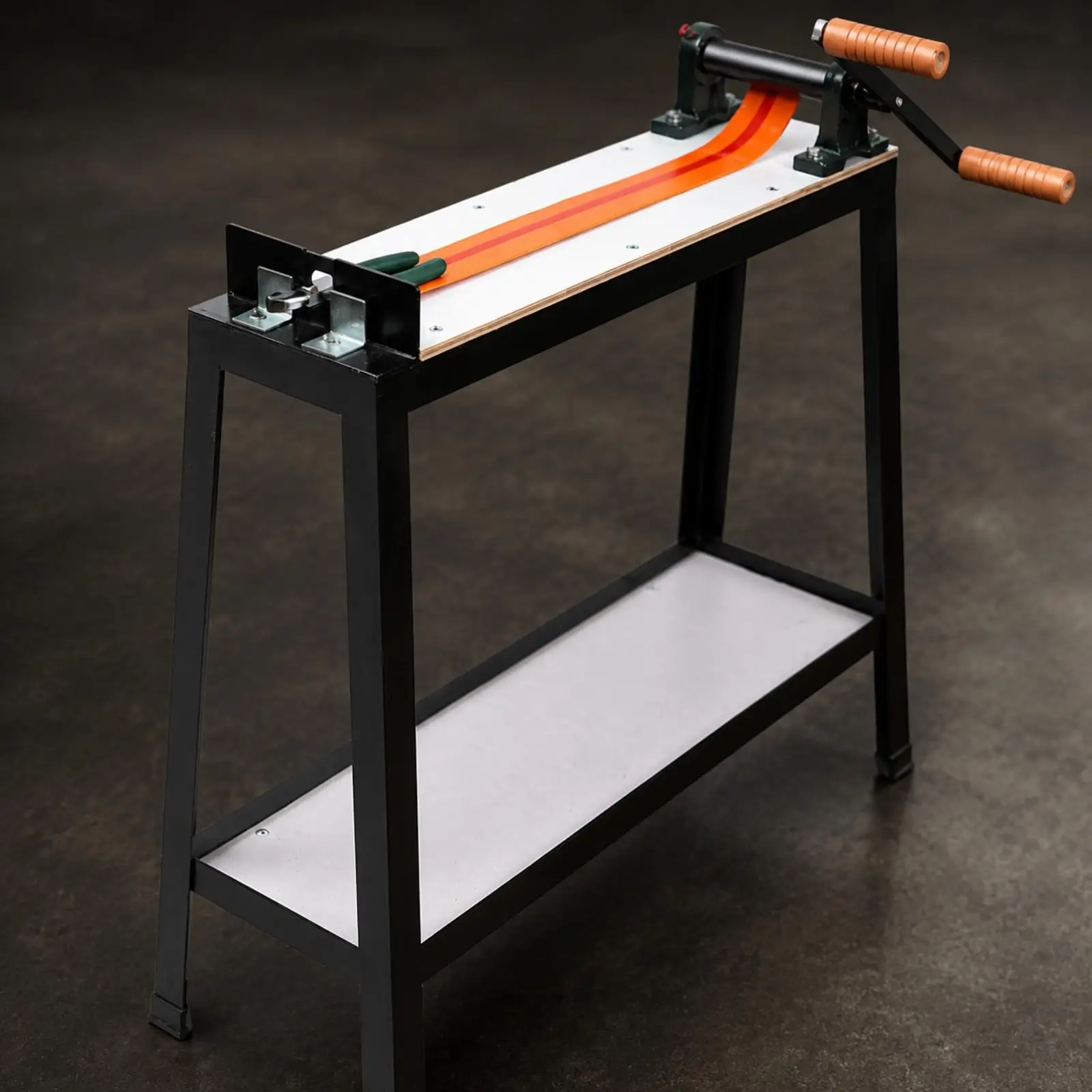 Hand Operated Jewelry Wire Draw Bench with Wooden Base and Iron Frame for Gold Silver Wire Drawing Studio Tool