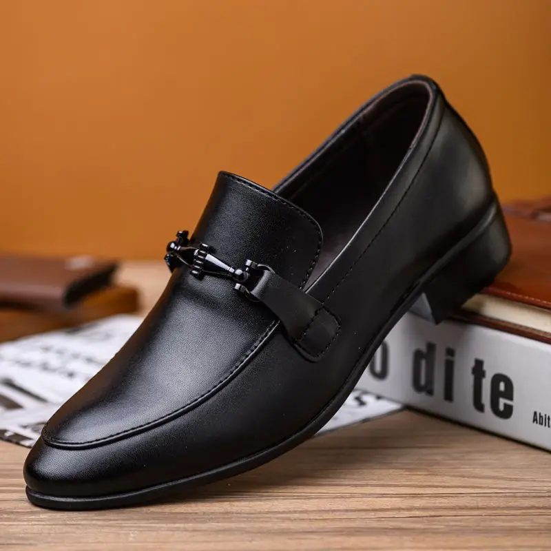 New Men Korean British Style Pointed Toe Loafers Soft Sole Slip on Casual Dress Shoes Spring Fashion Trendy Footwear