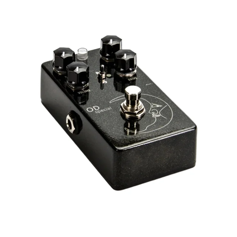 Retro Overclocking Effect Tone Equalizer Perfectly Matches The Clean Channel of Tube Amplification