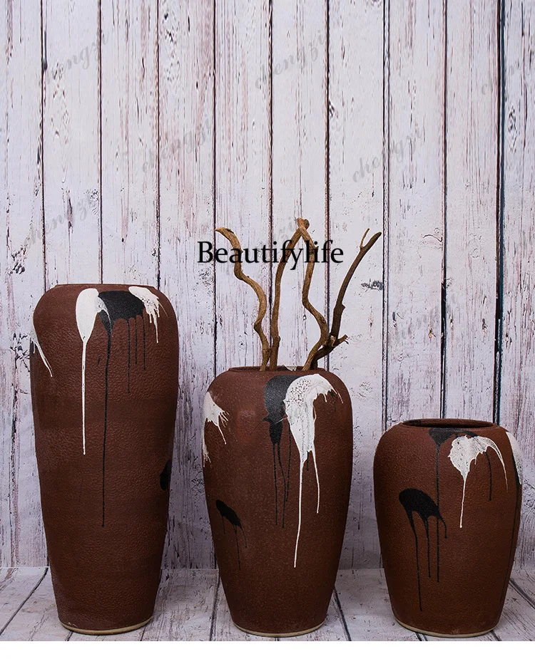 Abstract hand-painted ceramic floor-to-ceiling vase, Chinese-style pottery hall exhibition pendulum