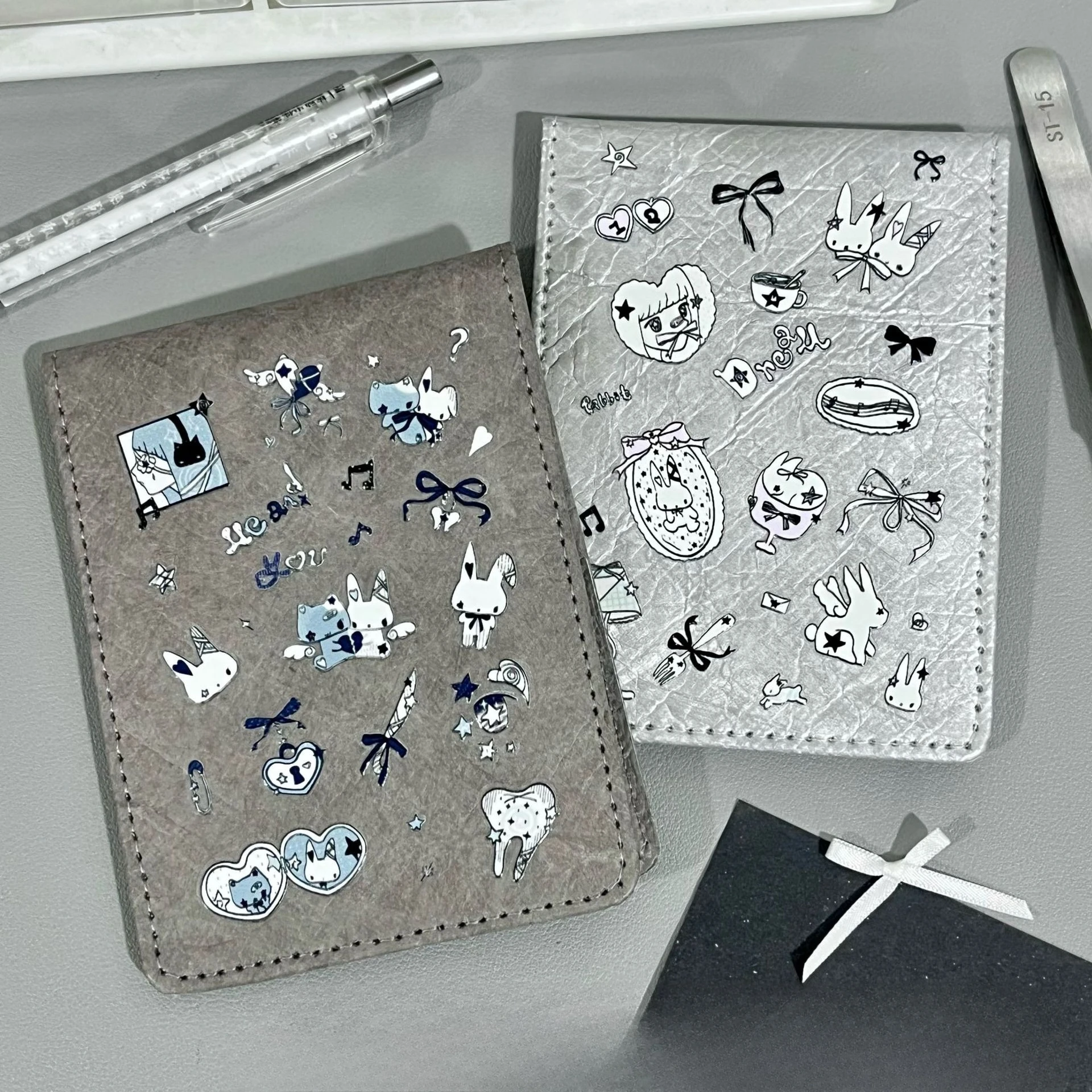 Sliver Portable Notebook Mini Pocket Multi Functional Memo Notebook Business Work Notebook with 85Sheets Inner and Sticker
