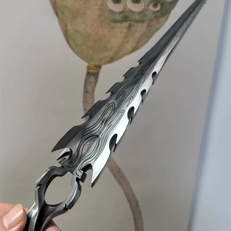 Creativo retrò Longquan integrato in acciaio al manganese ad alto contenuto mini piccolo ago da tè ornamento da tavolo strumenti EDC per esterni