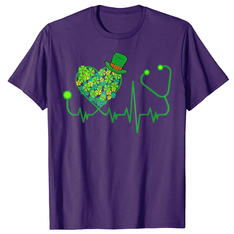 Nurse St Patricks Day Stethoscope Heartbeat Clover T-Shirt Short Sleeve Aesthetic Clothes Graphic Tee Tops Nurse Life Outfits