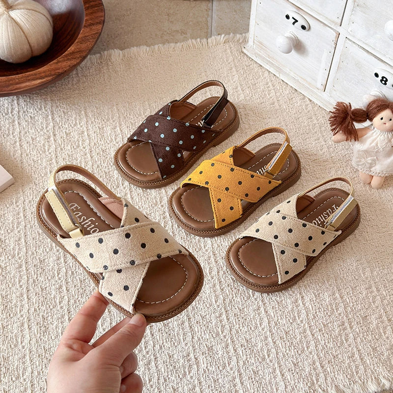

Girls Princess Sandals Polka Dot Design New Summer Cross Strap Children Beach Shoes Non-Slip Breathable Kids Flat Sandals