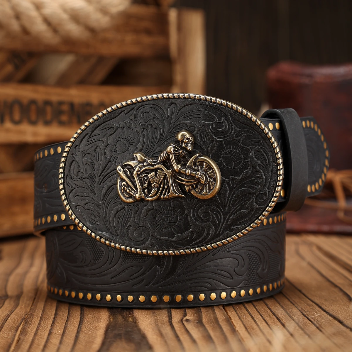 حزام PU على الطراز الغربي مناسب لكل من الرجال والنساء، على الطراز البوهيمي والرجعي، مثالي للنزهات اليومية غير الرسمية