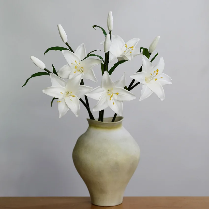 4 Stück Real Touch Lilien Künstliche PU-Blumen Heimdekoration Hochzeitsblumenarrangement Brautstrauß Partytischdekoration Lilien – Detail 1