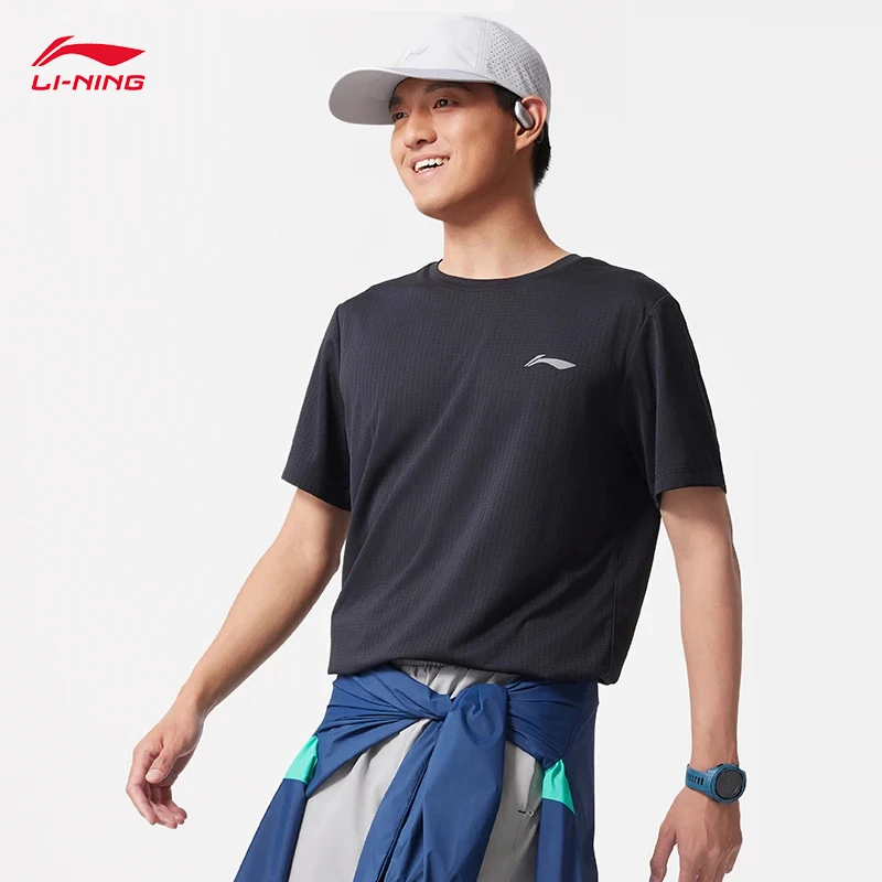 

LI-NING профессиональная серия для бега, мужская футболка для бега, светоотражающая быстросохнущая дышащая спортивная футболка ATSV471