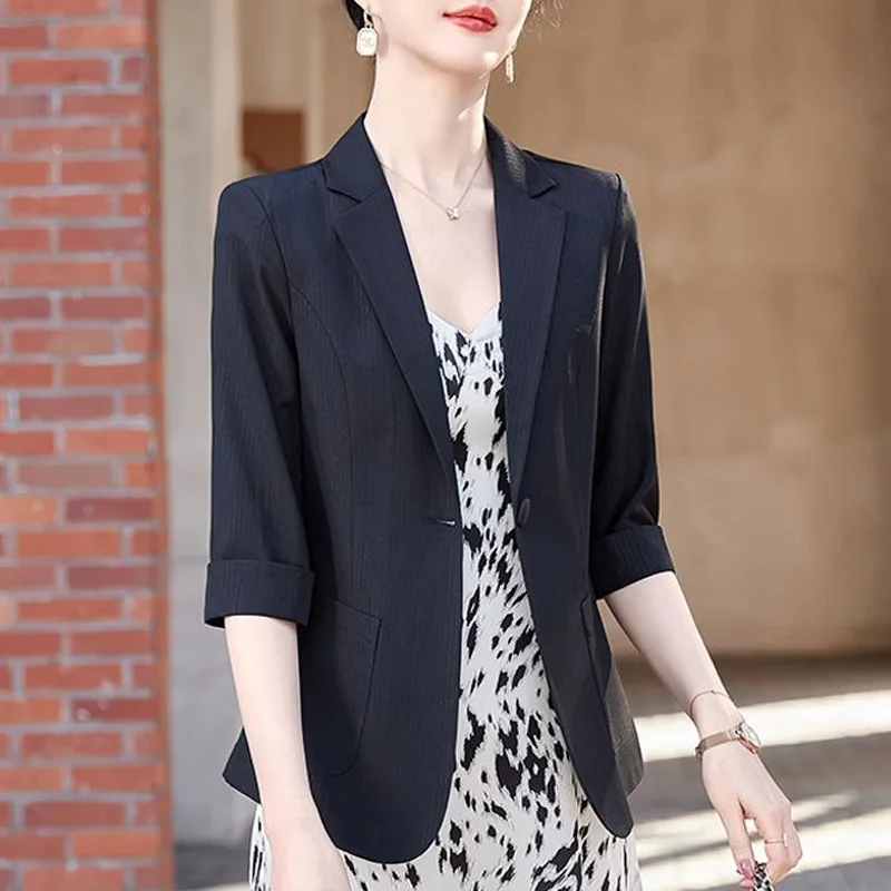 2024 New Summer Versatile Fashion Commuter Casual Simple and Thin Slim Fit Slim Hanging Single Button Three Quarter Suit Coat