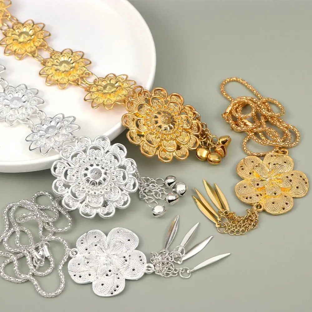 

Classic Metal Ethnic Style Belt Bell Tassel Gold Belt Hollow Out Flower Metal Waist Chain Festival Accessory