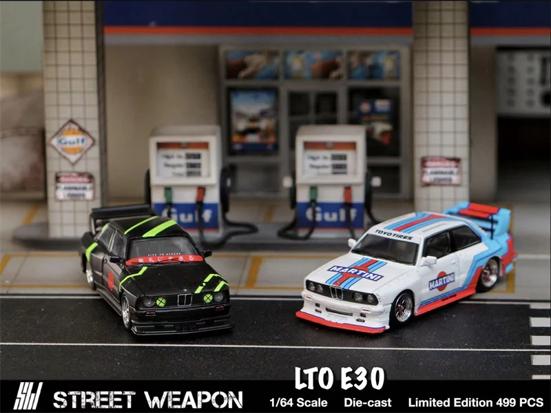 Street Weapon 1:64 LTO E30 Matte black / Martini White Model Car