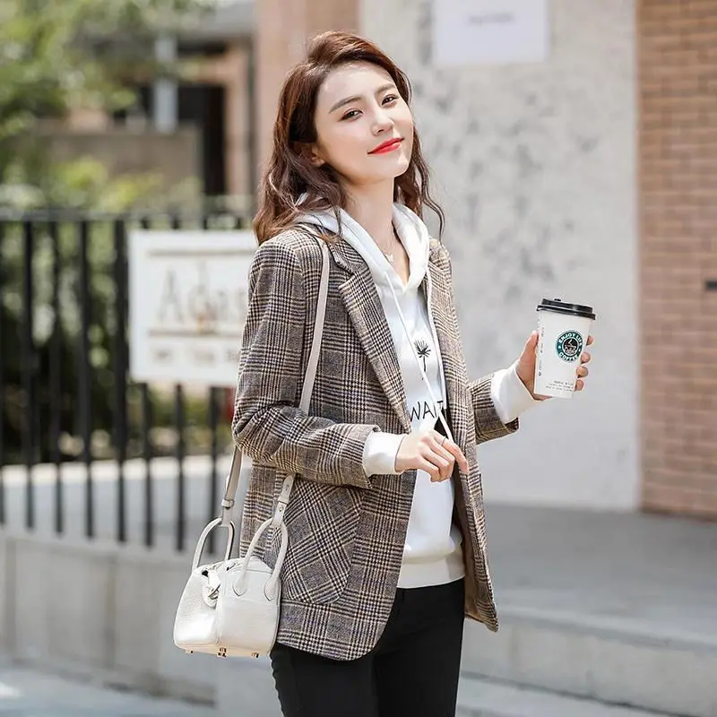 Luxury Clothing Plaid Jacket for Women Blazers Casual Coat Women\'s Blazer Suits Tailoring Trend Spring Long Fall Outfits Korean