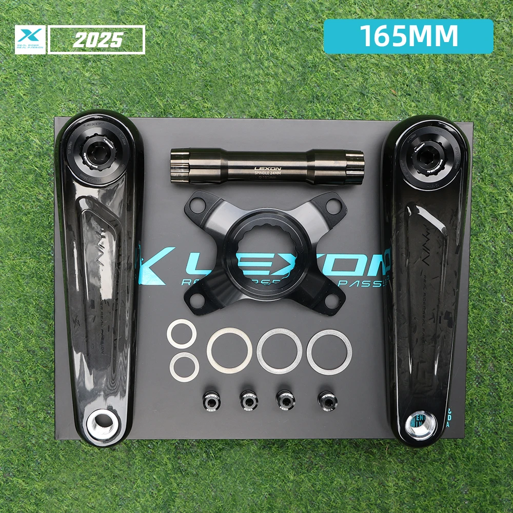 LEXON カーボンクランク24mm規格　165mm LEXON ロードフルカーボンクランク 325g 24mmチタンスパイダー