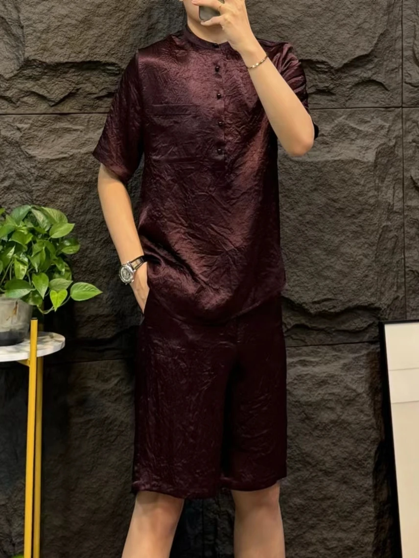 

Новый летний комплект из ацетатной ткани: удобные дышащие шорты и футболка, модный повседневный спортивный костюм для молодых мужчин