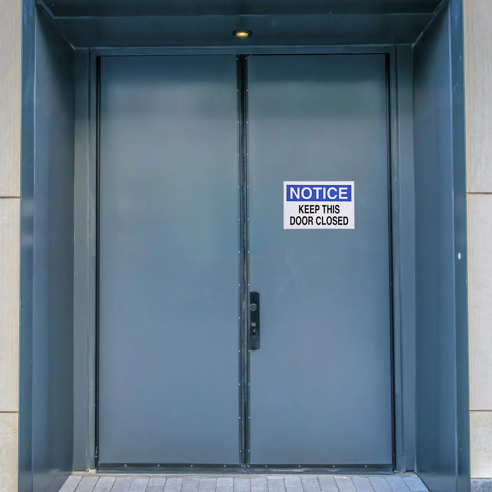 

Знак «Дверь закрыта» из алюминиевой пластины, предупреждающий знак безопасности для магазина, аксессуар для входной двери, предупреждающий знак для бизнеса.