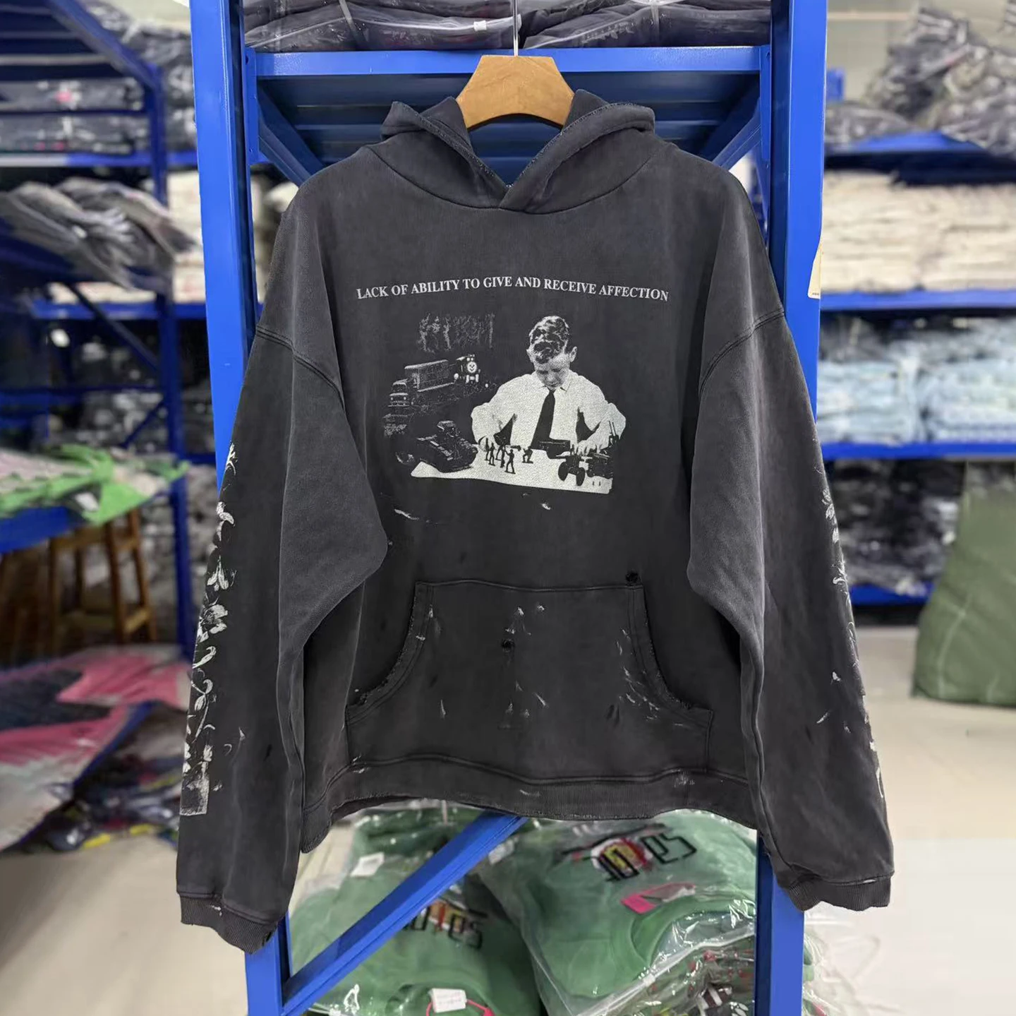 Retro American Boy Printed Hoodie Vintage Loose Casual Worn-look Pile Jacket Trendy Men's Sweatshirt with Pocket Long Sleeve