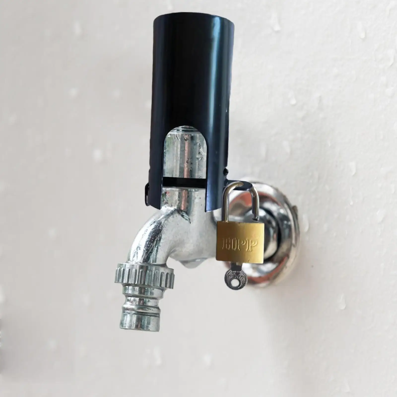 

Tap Lock with Keyed Padlock Garden Outdoor Faucet Lock with A Key Water Spigot Lock for Park Public Facilities Kids Home School