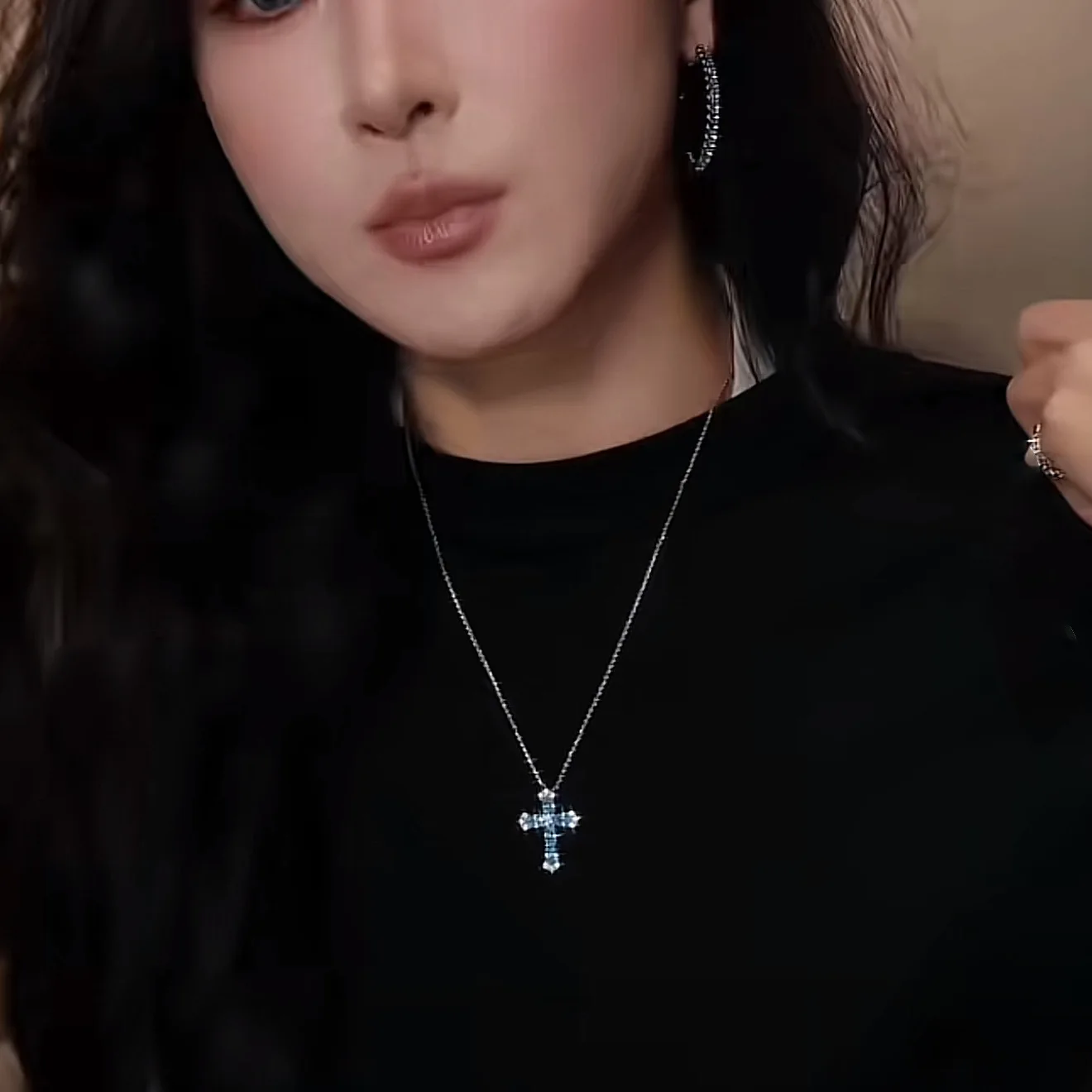 New Fashion Trend Unique Design Elegant Exquisite Cross Blue Zircon Necklace For Women High-end Jewelry Birthday Party Gift