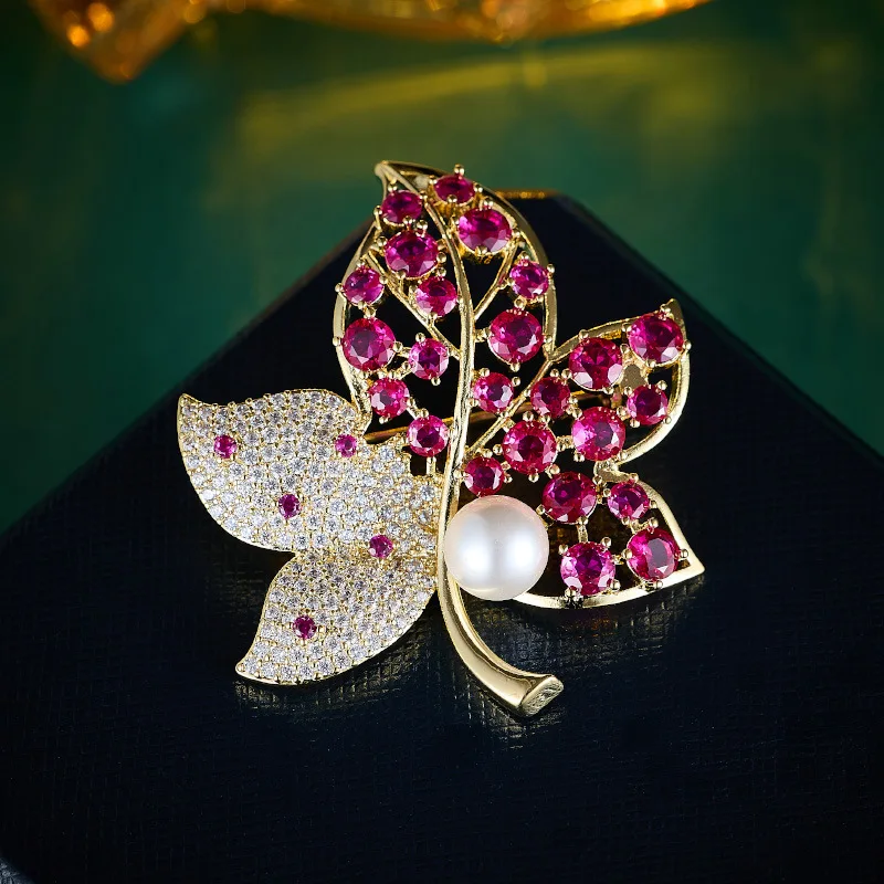

18K Gold Plated Maple Leaf Brooch Sapphire Pearl Zircon Enamel Pin for Women Luxury Lapel Pin Wedding Gift Fine Jewelry