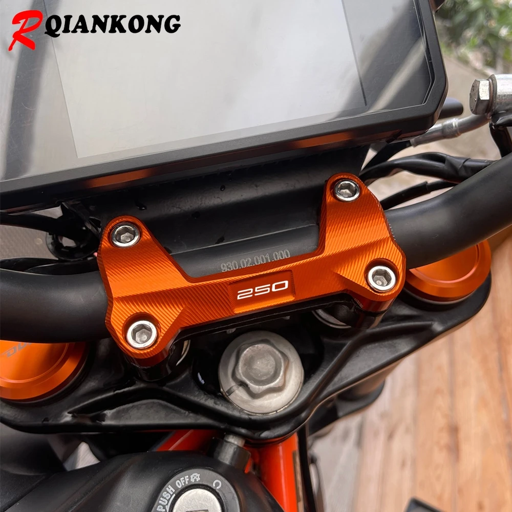 

For Duke 125 200 250 390 Duke 2006 - 2020 2021 2022 2023 2024 2025 2026 Motorcycles Accessories Handlebar Risers Top Cover Clamp