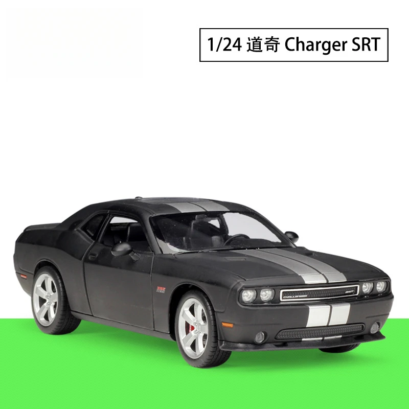 

Diecast Model WELLY 1:24 Scale 2012 Challenger SRT Simulated Alloy Car Model Adult Collectible Ornament