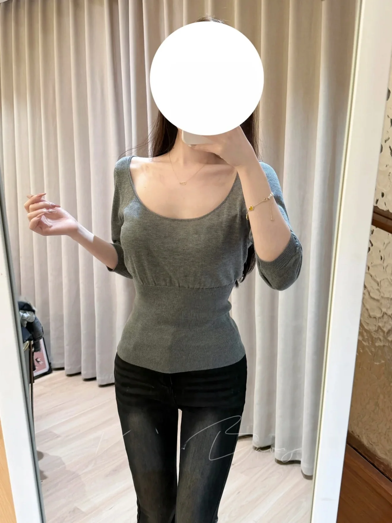 

Женский трикотажный топ с U-образным вырезом и рукавом до локтя, свободного кроя, для повседневной носки, весенний, стандартной длины, без застежек