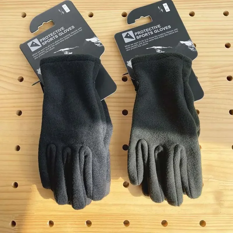 klattermusen-flame-retardant-fireproof-fleece-warm-touch-screen-fleece-gloves
