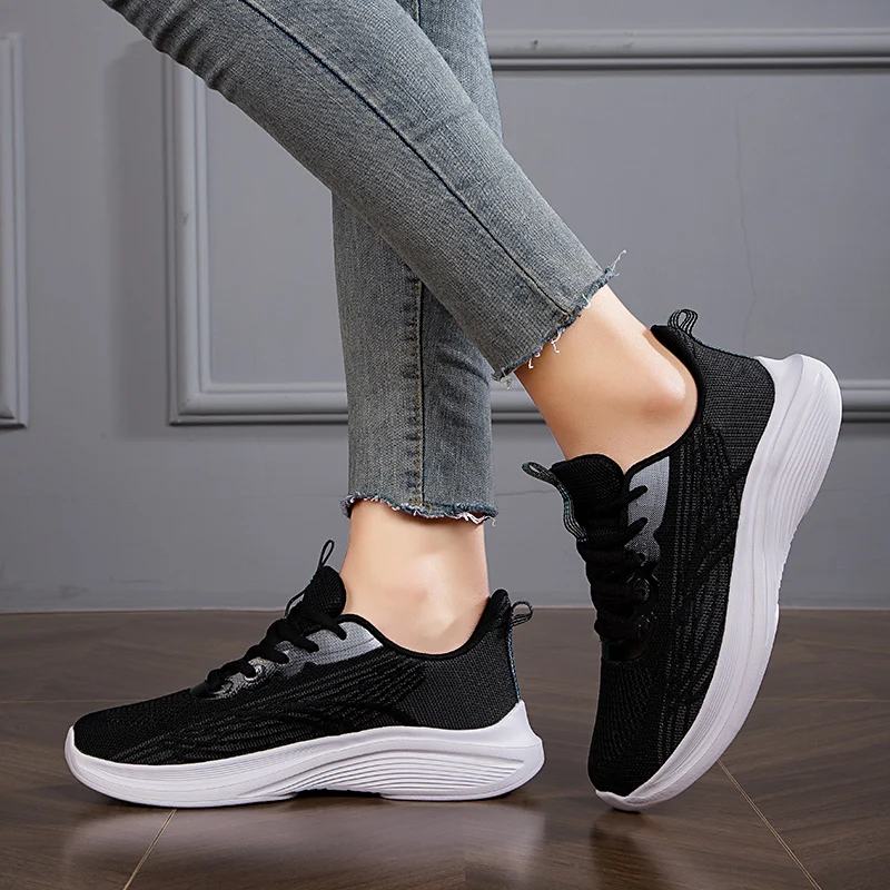 

Flying Weave Breathable Athletics Running Shoes Women Four Seasons Fitness Casual Sneakers Ladies Soft Non-Slip Jogging Shoes