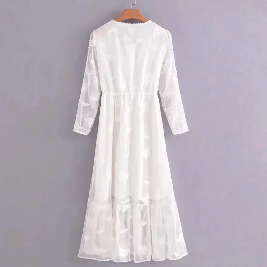 Gypsylady – robe blanche brodée à fleurs pour femmes, col en v, à volants, à plusieurs niveaux, Chic, pure, pompon, fête, été