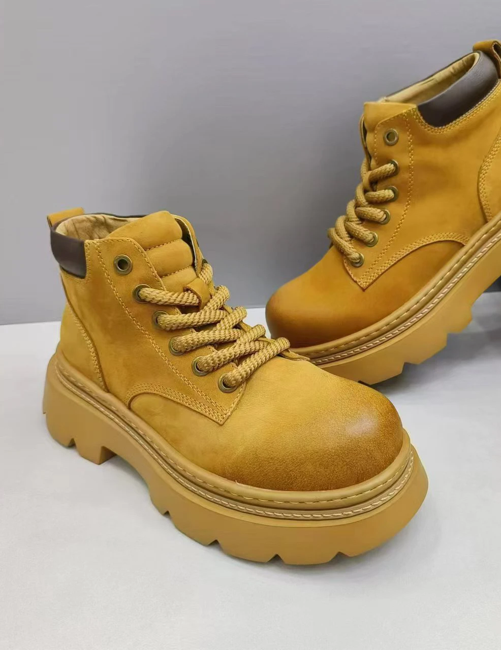 

Men's Boots Smooth Leather High Tops Winter Warm Casual ort Boots round Toe Thi Bot Rubber Outsole