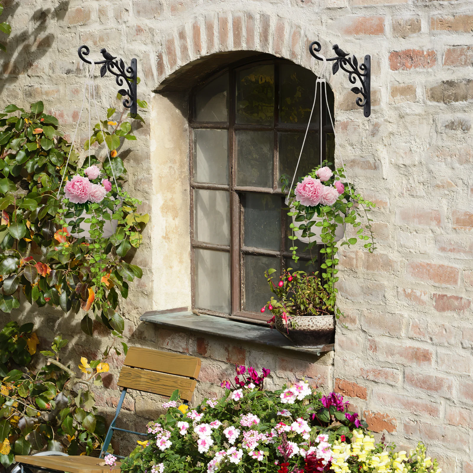 

4Pcs Plastic Hanging Plant Pots Weatherproof Hanging Flower Baskets for Indoor Outdoor Balcony Garden Balcony Planter