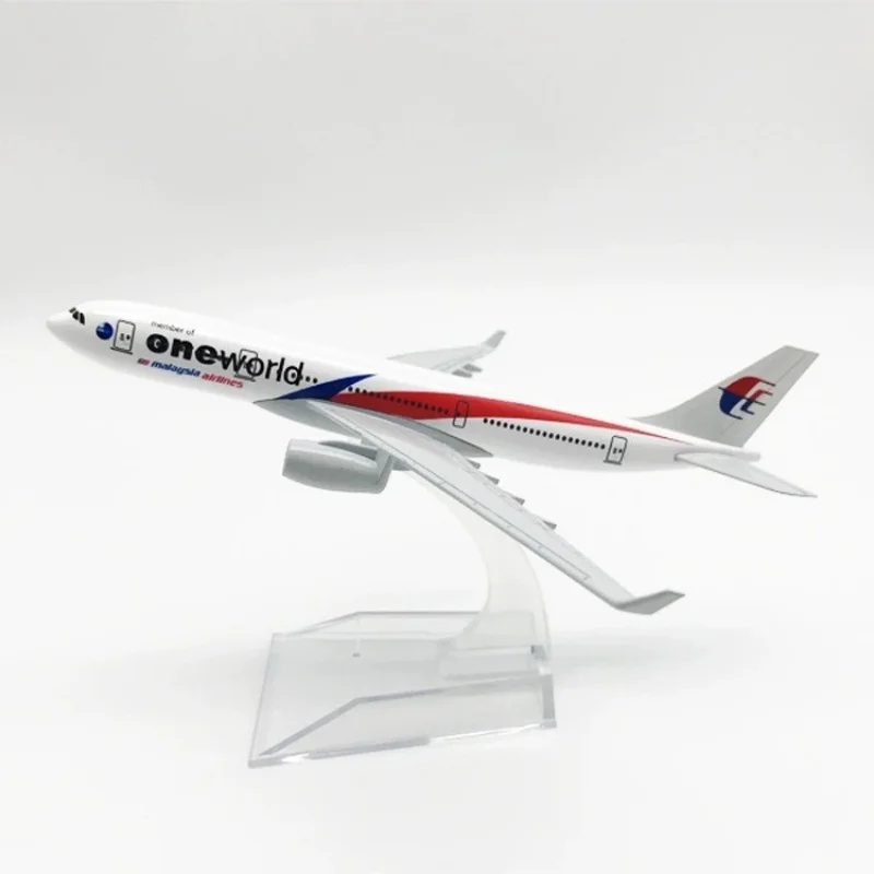 

Детские игрушки, модель 1:400, масштаб 16 см, модель самолета, Малайзия Airways A330, игрушечная модель самолета, литые под давлением самолеты из металлического сплава для подарка