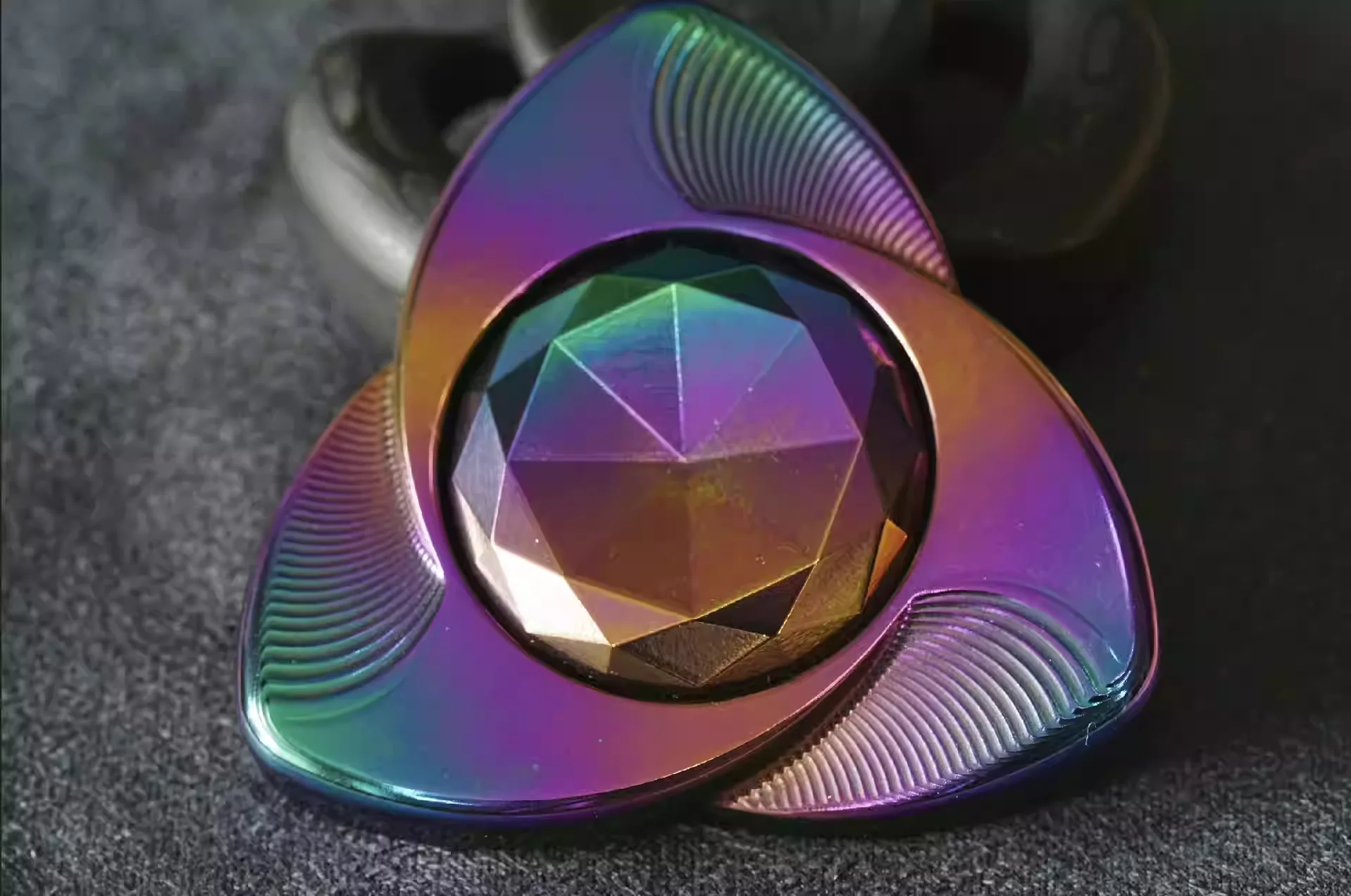 

Asia Pacific Dynamics Tungsten Rose XL Fingertip Gyroscope